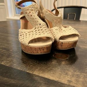 Jellypop wedges size 7.5